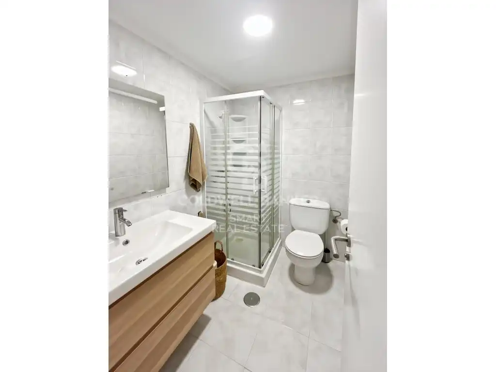 Baño de Piso en venta en Cambre 