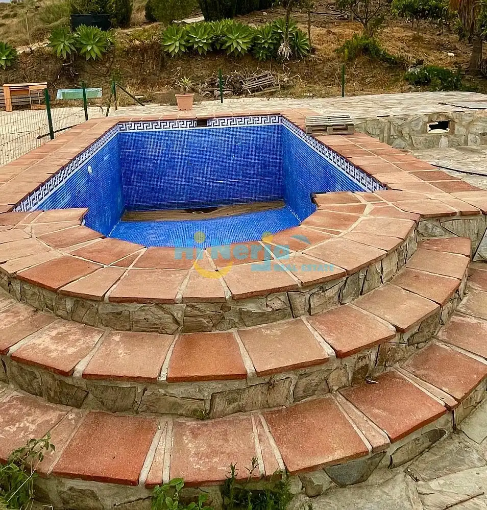 Casa con piscina en venta en Vélez-Málaga ciudad, imagen 2
