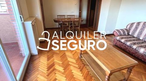 Photo 4 of Flat for rent in Orovilla , Los Rosales, Madrid Capital
