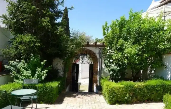 Apartment with terrace to rent in Albaicín