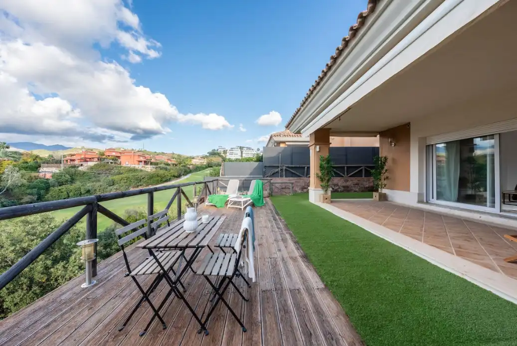 Terrassa de Casa adosada en venda en Marbella amb Aire condicionat, Jardí privat i Terrassa