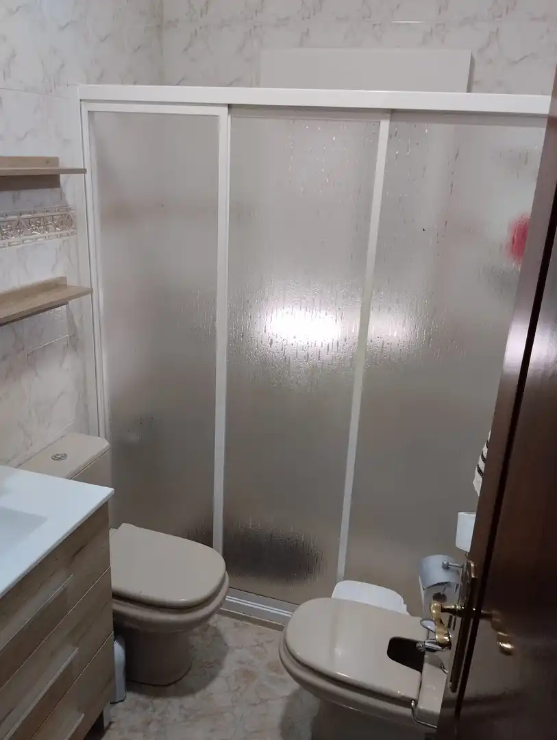 Bany de Casa o xalet en venda en Linares