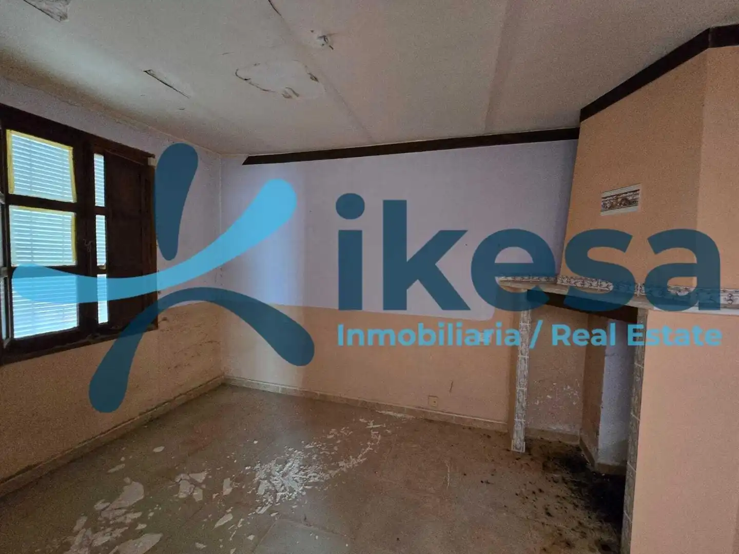 Casa adosada en venta en Caniles