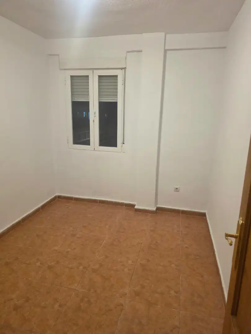 Schlafzimmer von Wohnung zum Verkauf in Reyes