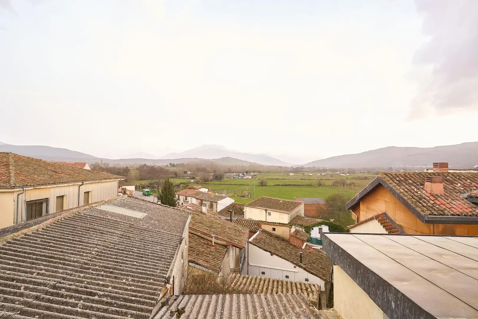 Vista exterior de Piso en venta en El Barco de Ávila  con Terraza y Trastero