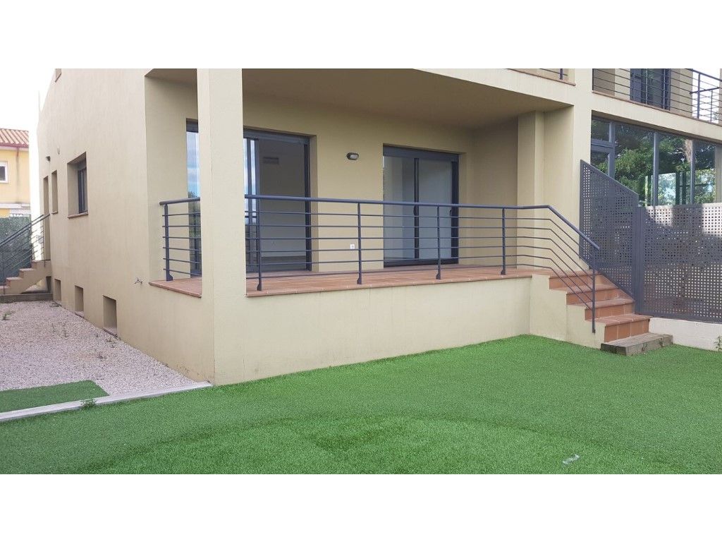 Terrace of House or chalet for sale in Garrigàs  with Air Conditioner and Furnished