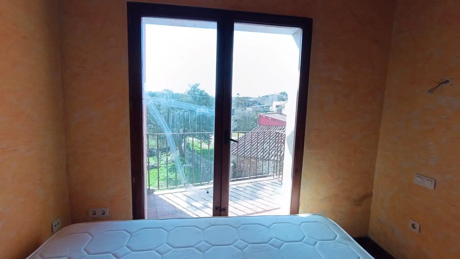 Dormitori de Edifici en venda en Pereruela