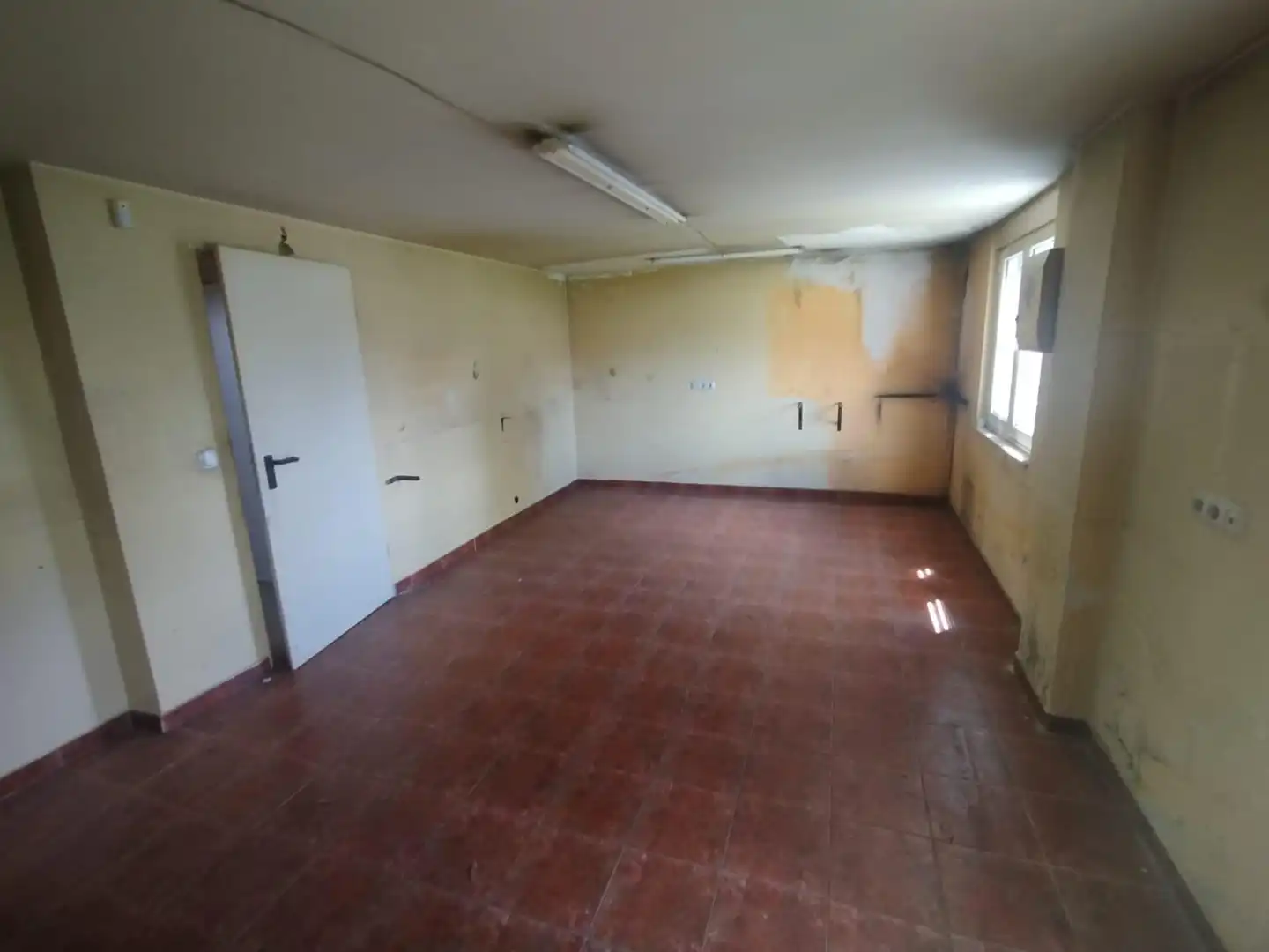 Casa adosada en venta en Sariegos con Calefacción, Jardín privado y Terraza
