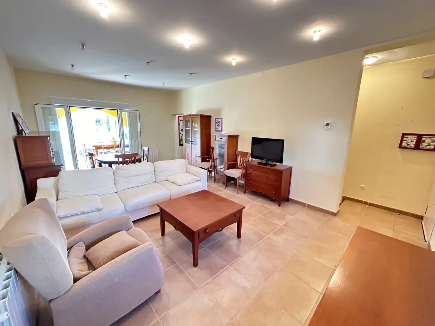 Sala d'estar de Casa o xalet en venda en Níjar amb Moblat i Alarma