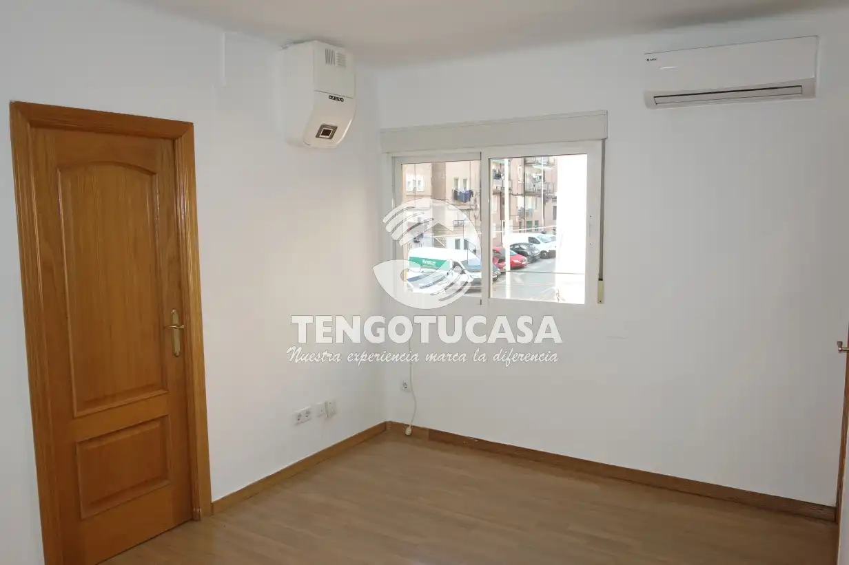 Habitación de Piso en venta en Madrid con Aire acondicionado, Calefacción y Horno