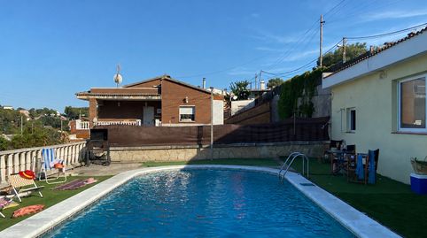 Foto 3 de Casa o chalet en venta en Carrer de Cabanes, Castellnou - Can Mir - Can Solà, Rubí
