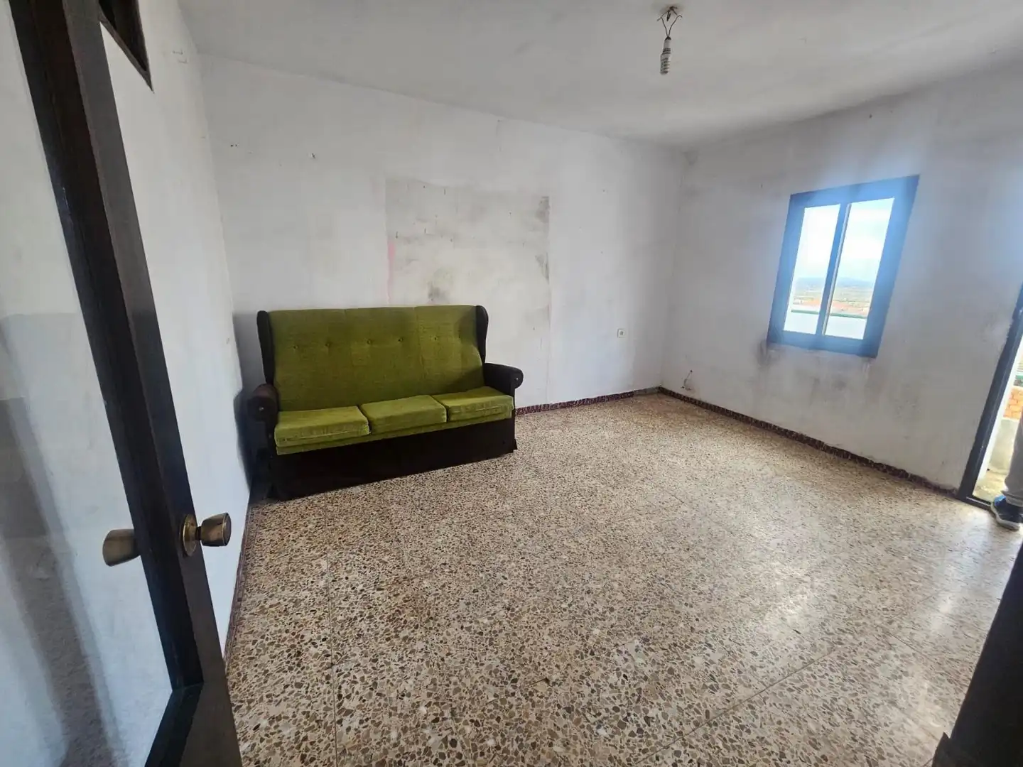 Casa rústica amb terrassa en venda a Alcuéscar, imagen 9