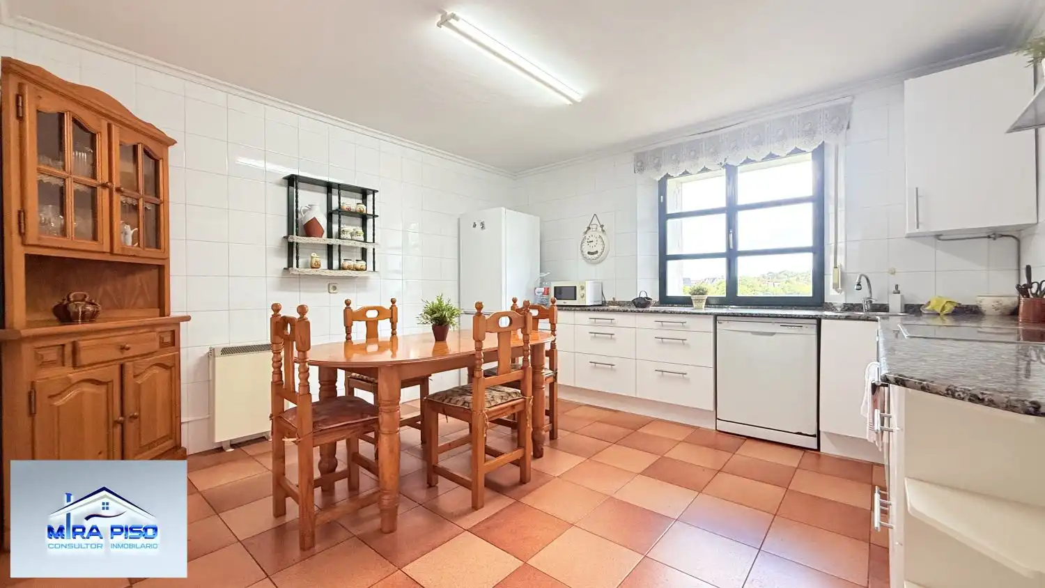 Cocina de Casa o chalet en venta en Argoños  con Calefacción, Terraza y Trastero