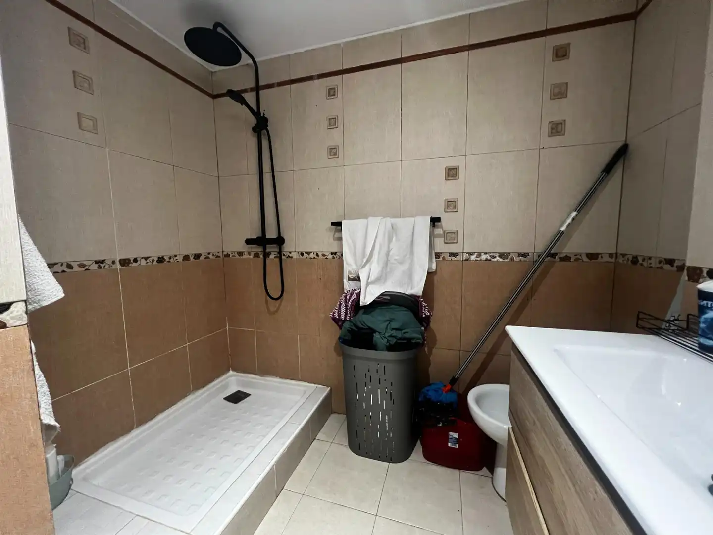 Bany de Pis en venda en San Roque