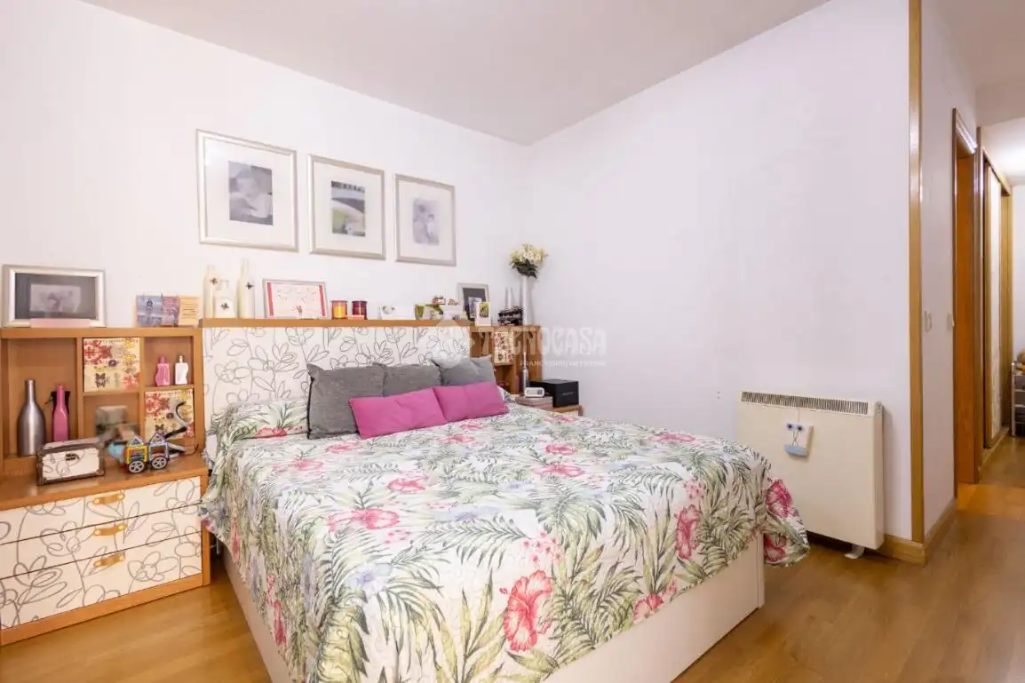 Habitación de Piso en venta en Castellanos de Moriscos con Calefacción, Terraza y Trastero