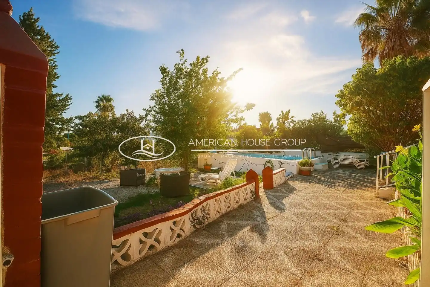 Terrassa de Casa o xalet en venda en Chiclana de la Frontera amb Aire condicionat, Jardí privat i Terrassa