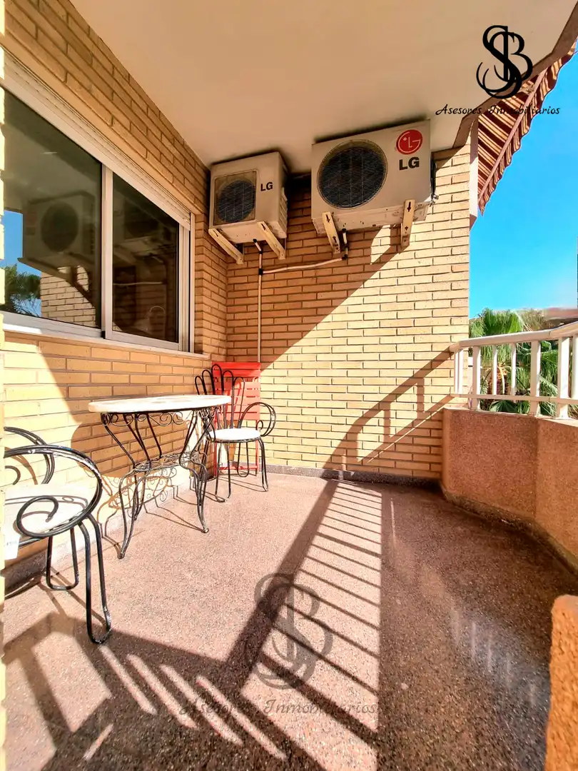 Piso con ascensor en venta en Avinguda Ancha de Castelar, imagen 3