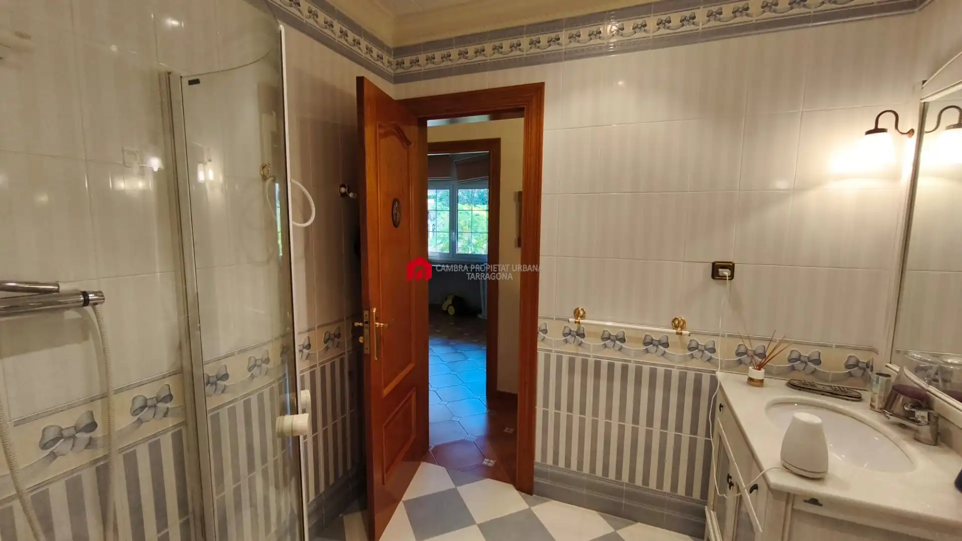 Bany de Casa o xalet en venda en Tortosa amb Calefacció, Jardí privat i Terrassa
