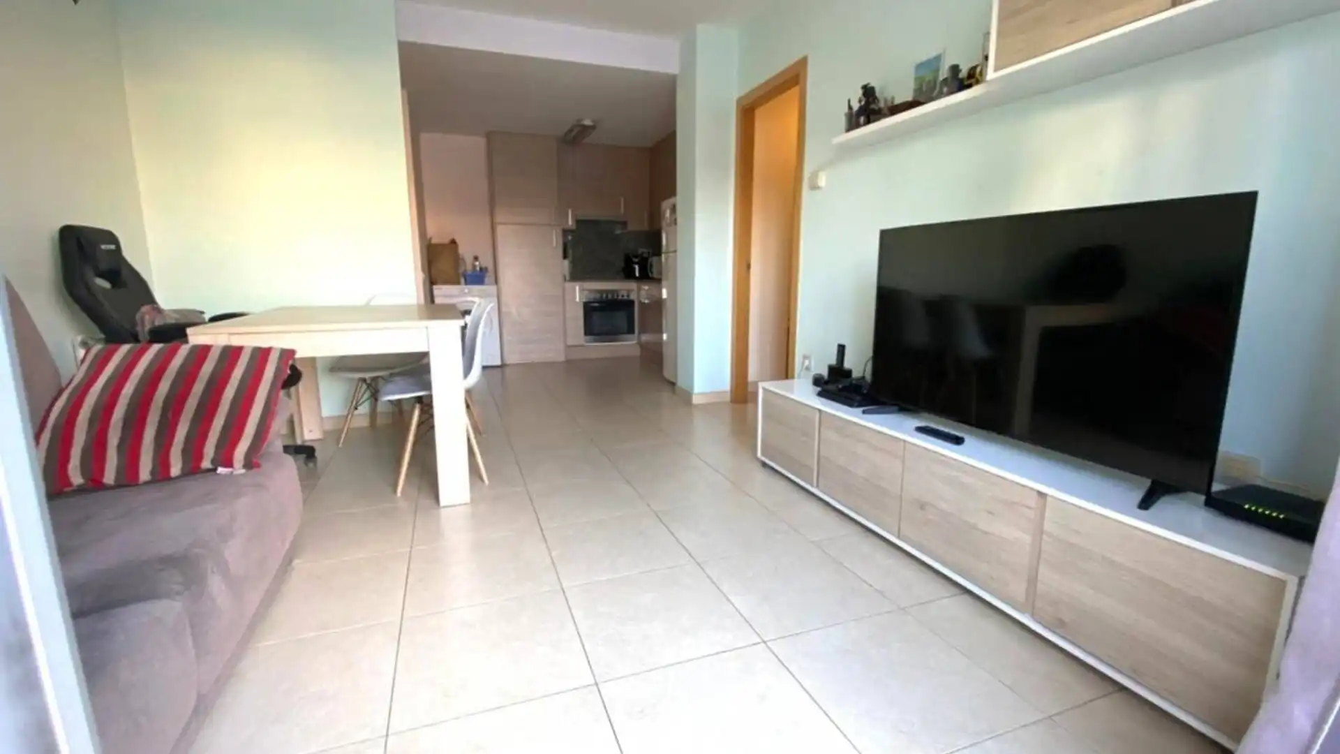 Sala d'estar de Pis en venda en Terrassa amb Calefacció i Balcó