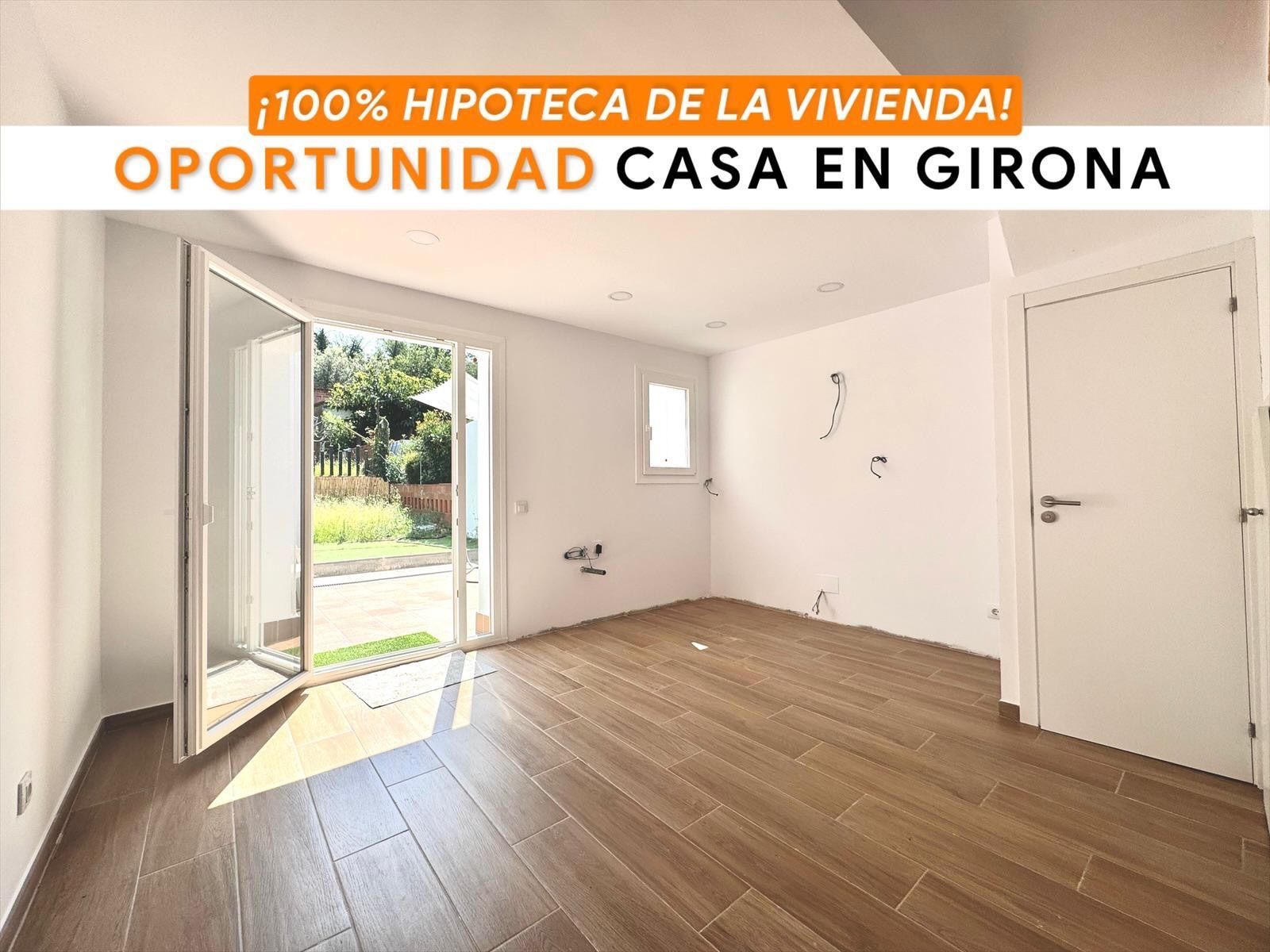 Jardín de Casa adosada en venta en Girona Capital con Aire acondicionado, Calefacción y Jardín privado