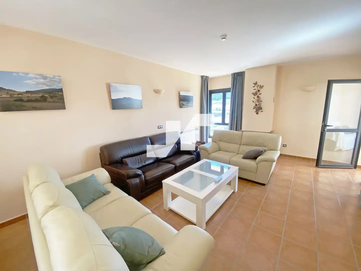 Sala de estar de Edificio en venta en Orea