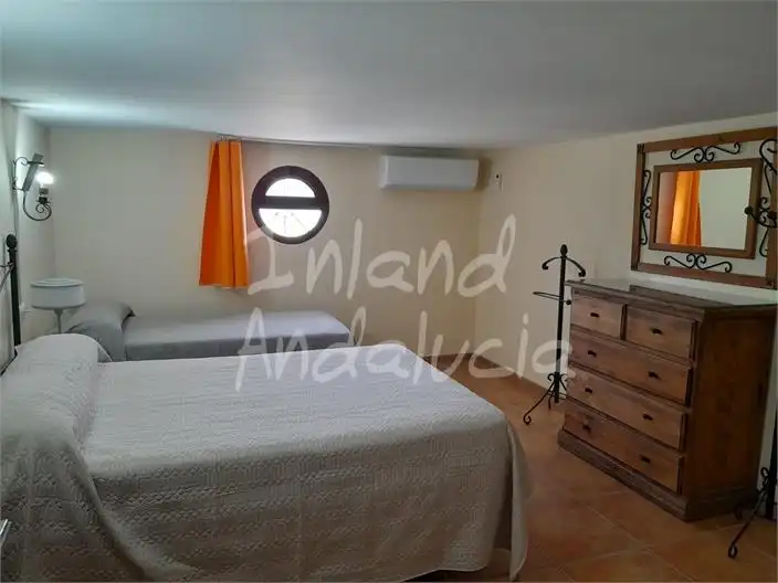 Casa con piscina in vendita a La Carlota, imagen 8