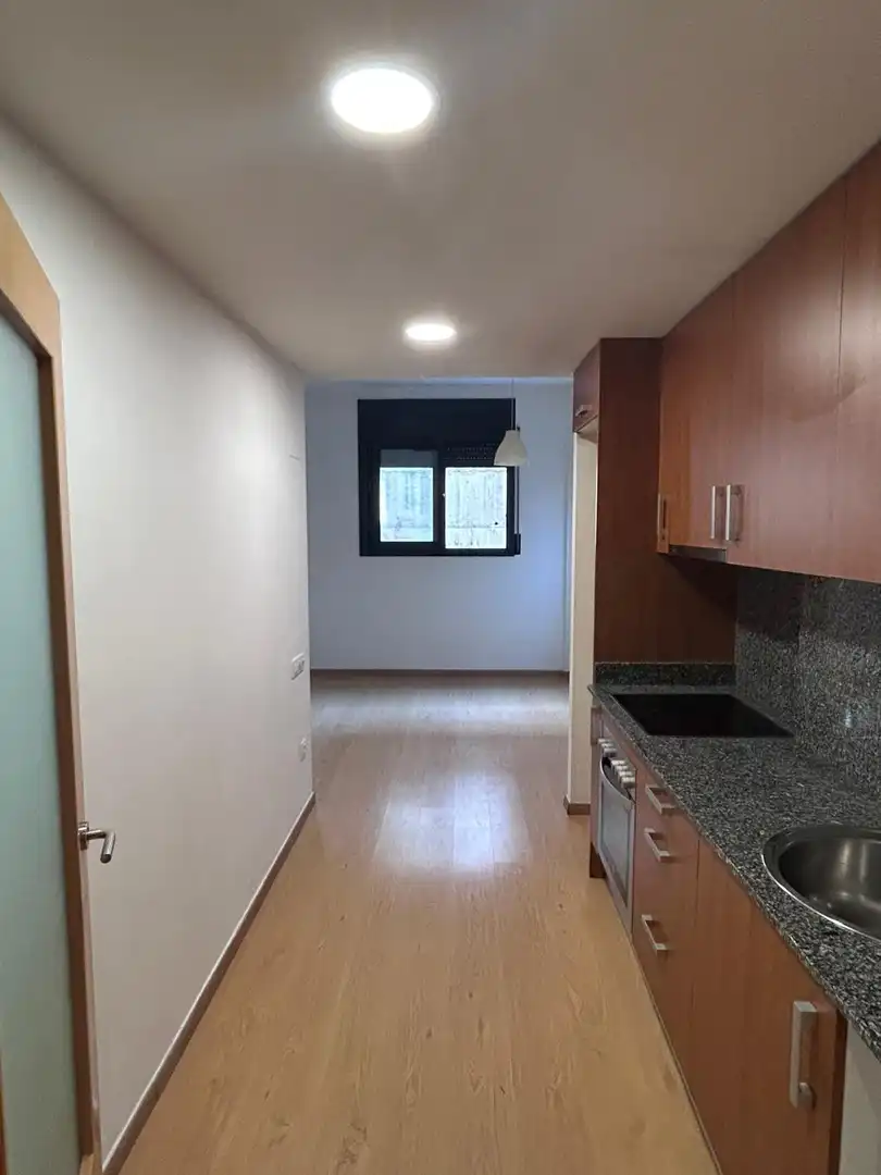 Cuina de Planta baixa en venda en Terrassa amb Aire condicionat, Calefacció i Parquet