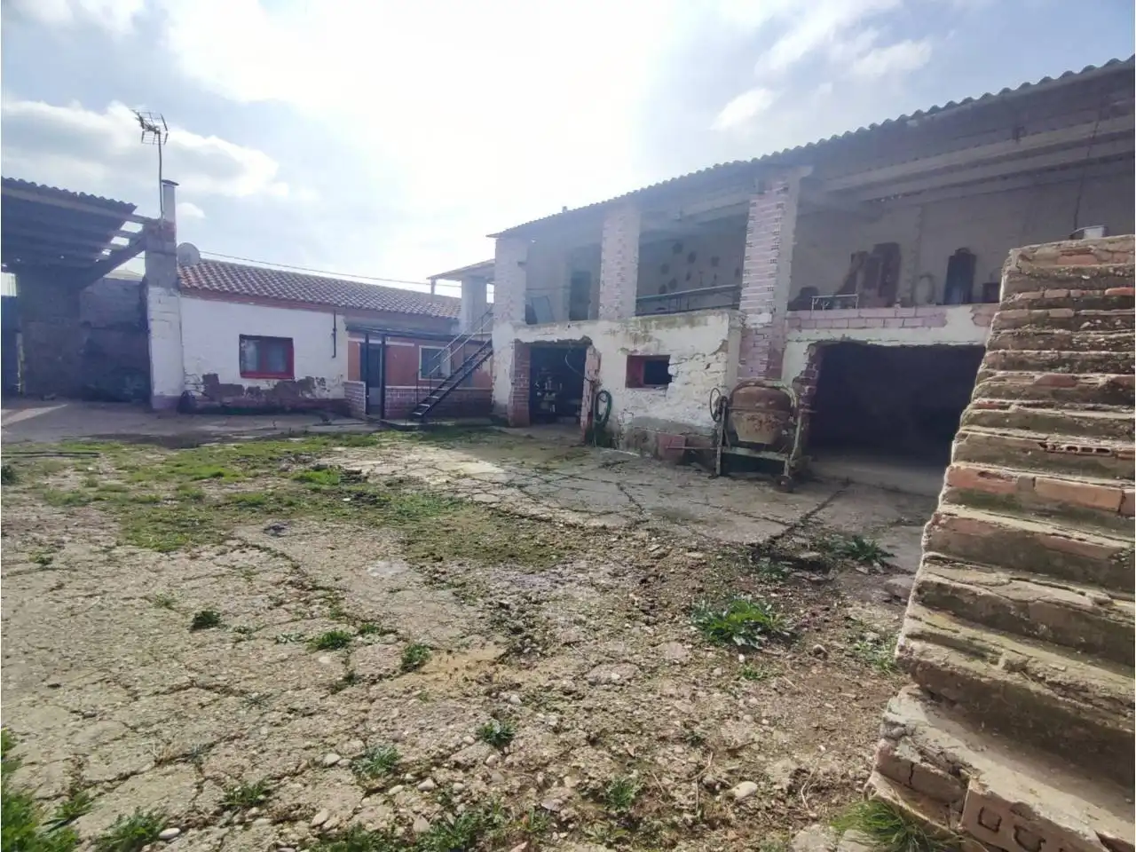 Casa o chalet en venta en Lalueza con Calefacción y Amueblado