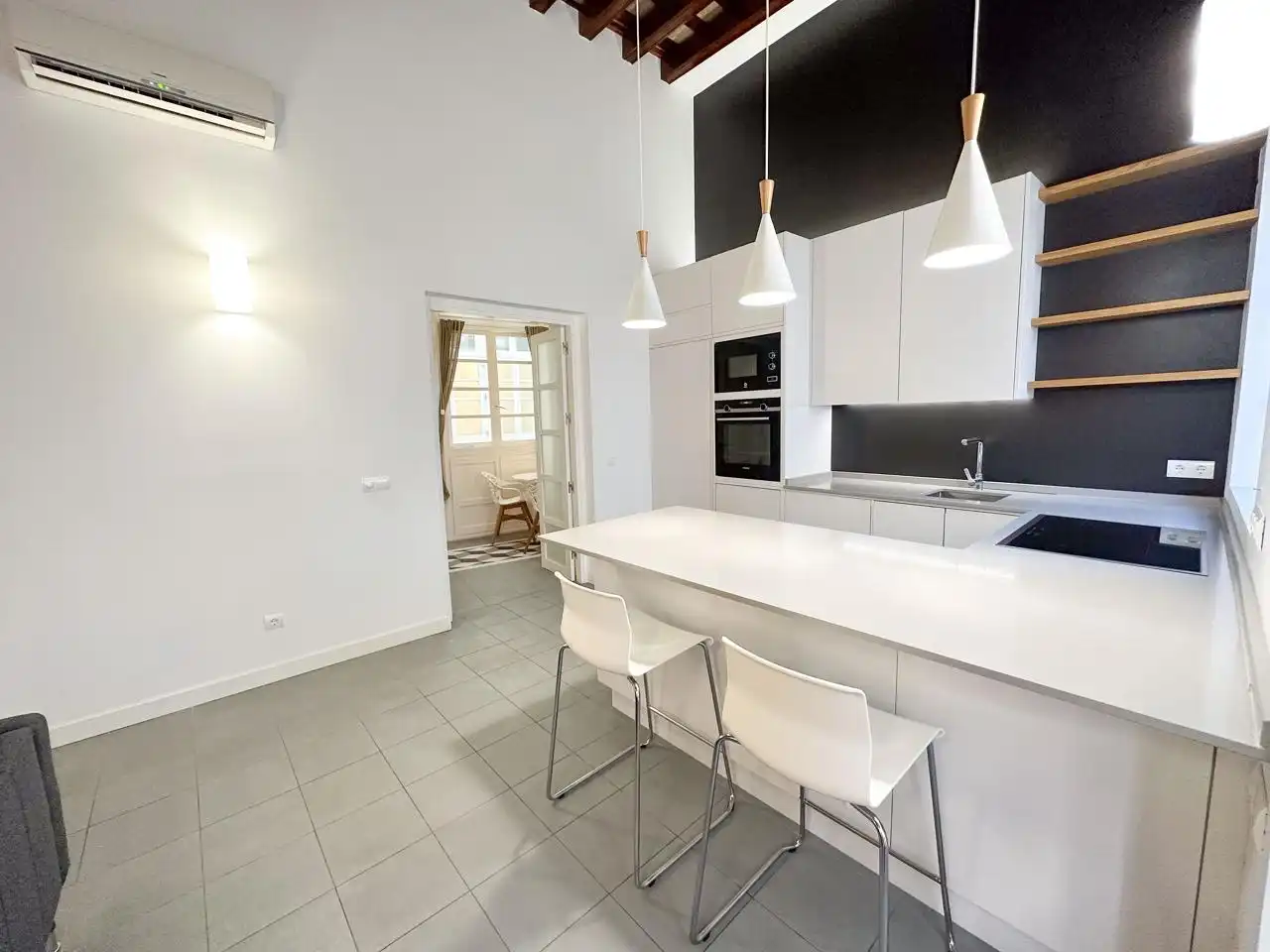 Cuina de Dúplex en venda en Cádiz amb Aire condicionat