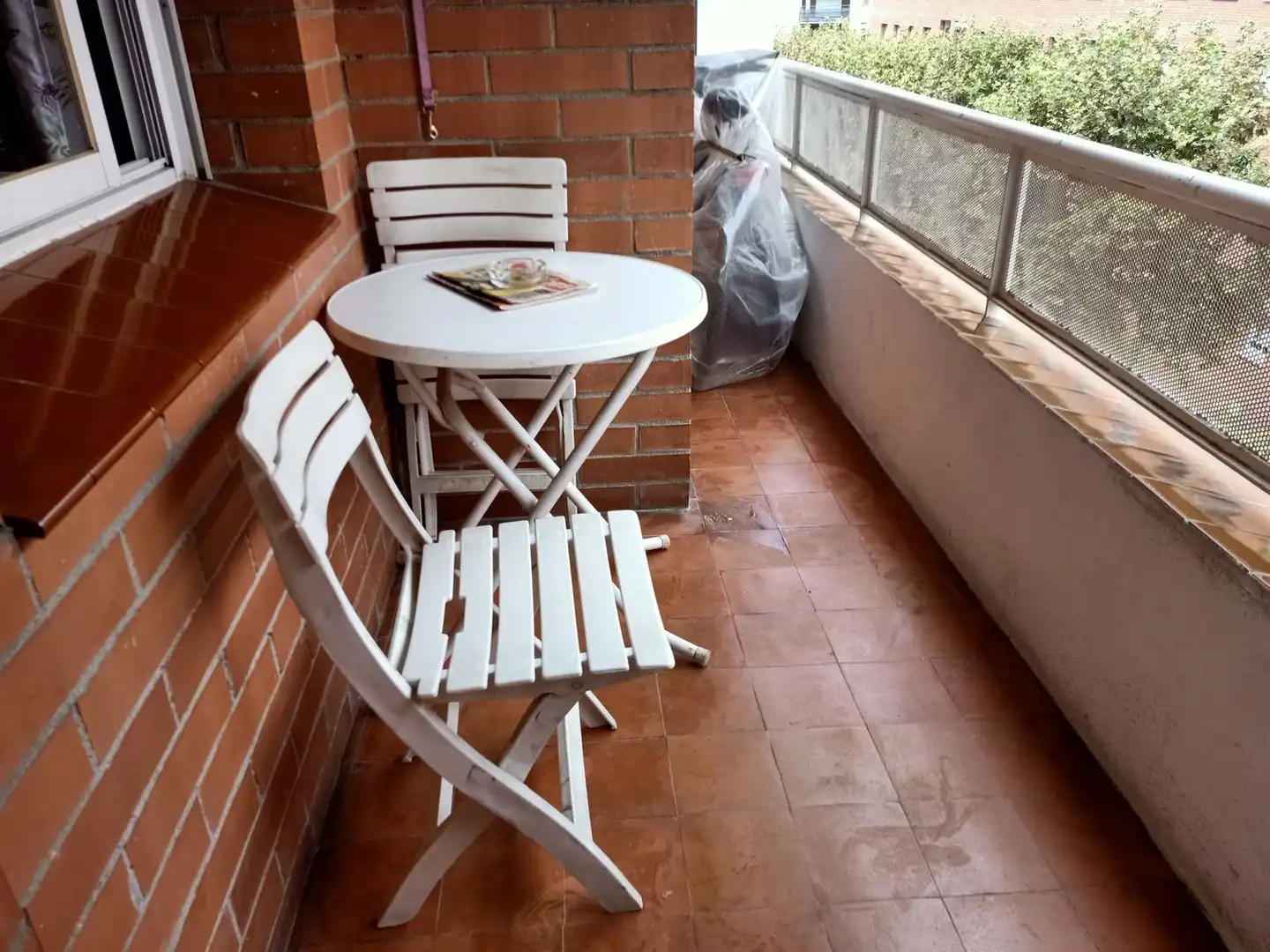 Piso con terraza en venta en Calle Salvador Espriu 9