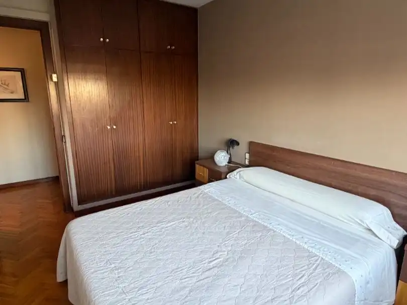 Bedroom of Flat for sale in Nucli Urbà  