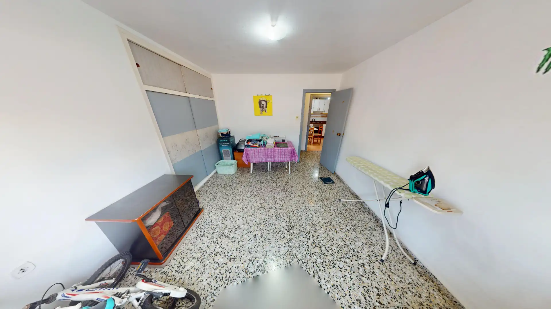 Wohnung zum Verkauf in Alicante / Alacant mit Terrasse, Möbliert und Ofen