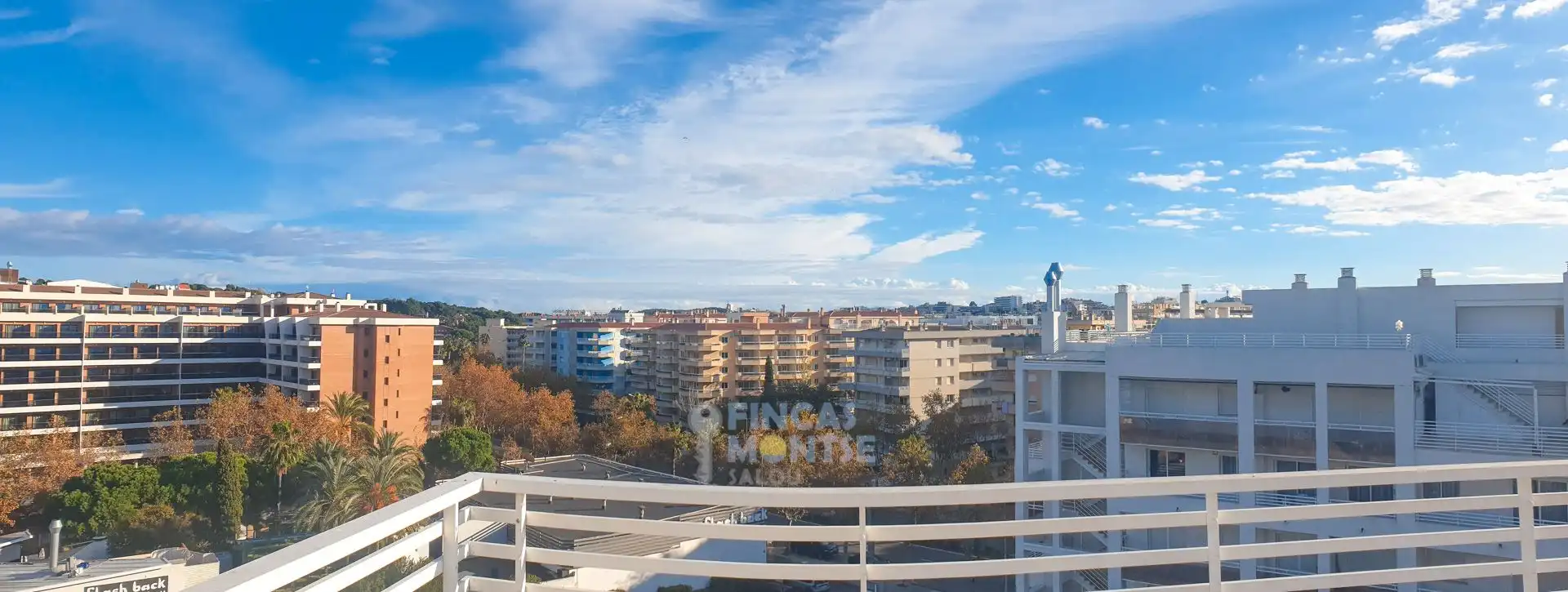 Vista exterior de Ático en venta en Salou con Aire acondicionado, Calefacción y Terraza