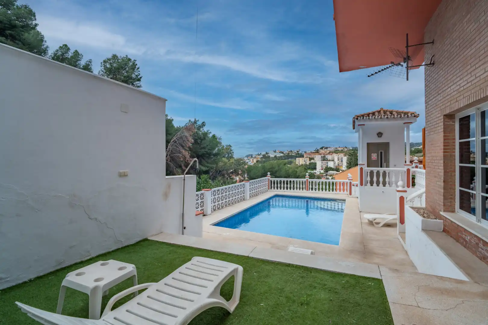Swimming pool of Houses for sale in Málaga  with Air Conditioner, Heating and Private garden
