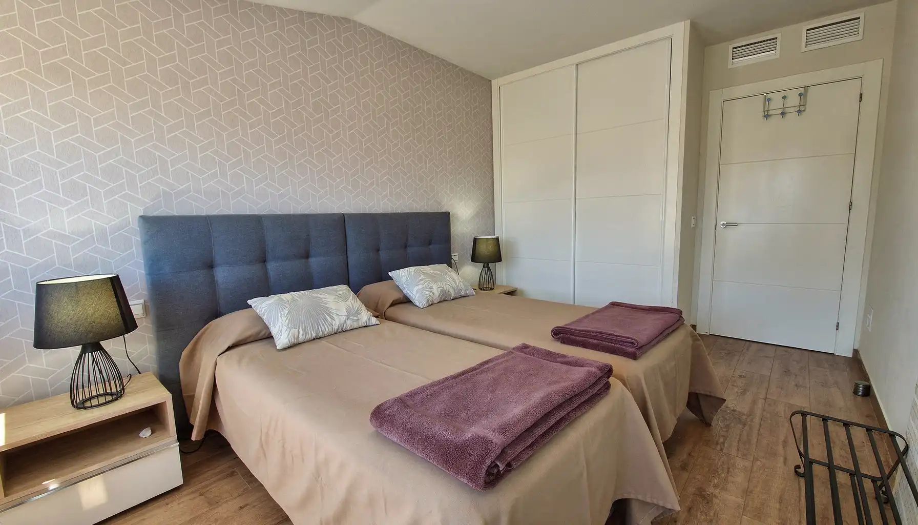 Bedroom of Attic for sale in Málaga  with Air Conditioner, Terrace and Furnished