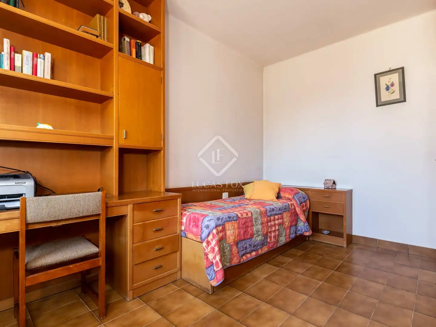 Dormitori de Casa o xalet en venda en Esplugues de Llobregat amb Calefacció, Jardí privat i Terrassa