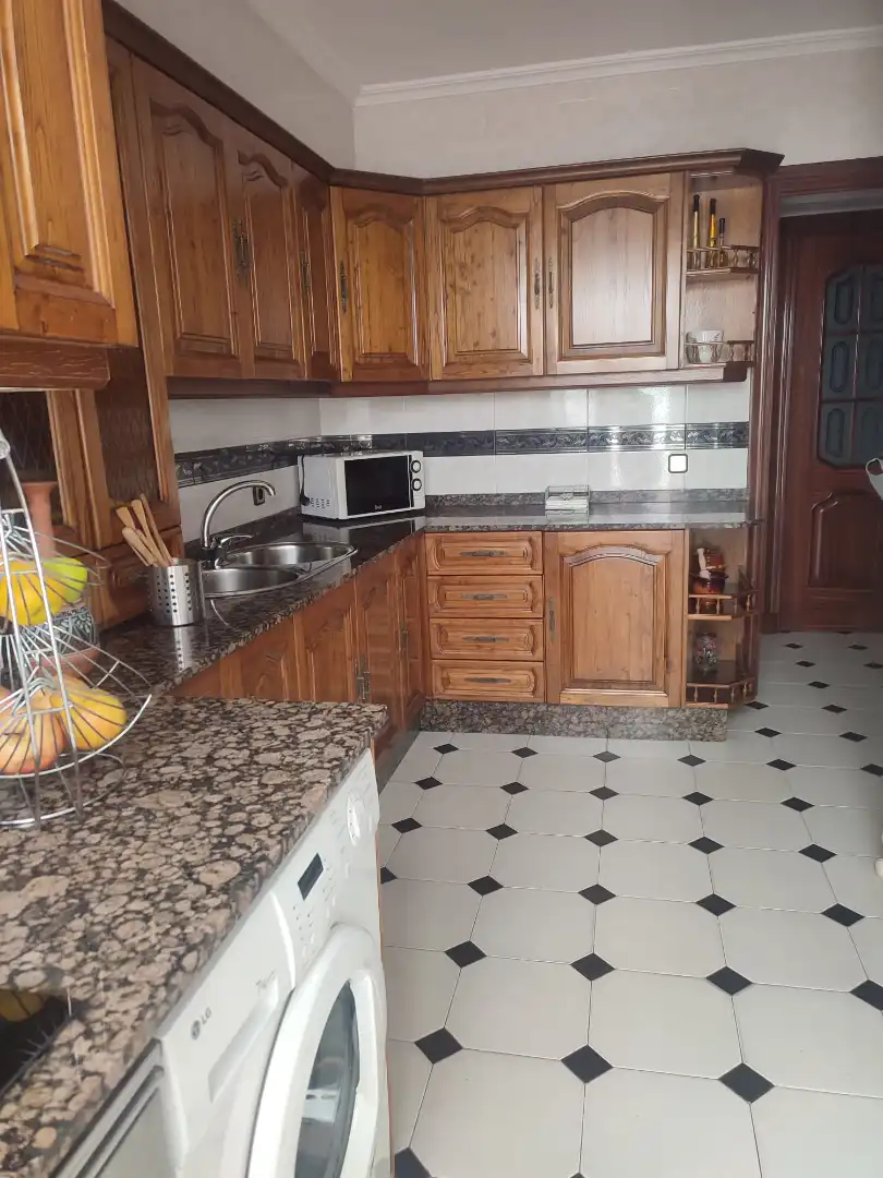 Cocina de Piso de alquiler en Coria del Río con Aire acondicionado, Amueblado y Horno