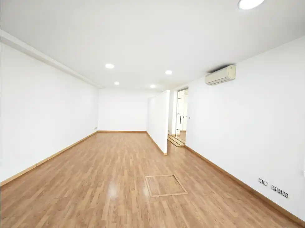 Bureau avec ascenseur à vendre à San Blas, imagen 19