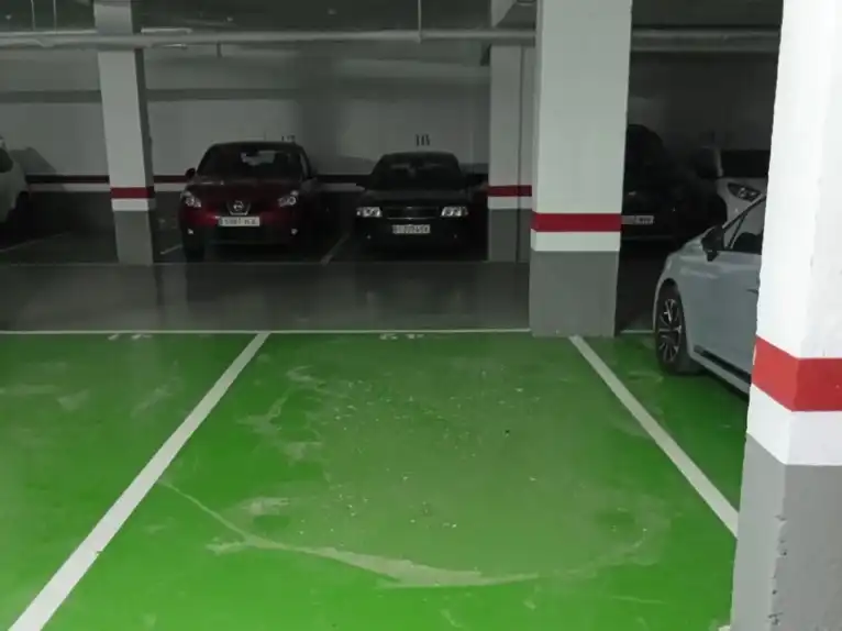 Parkplatz von Garage zur Miete in Gernika-Lumo