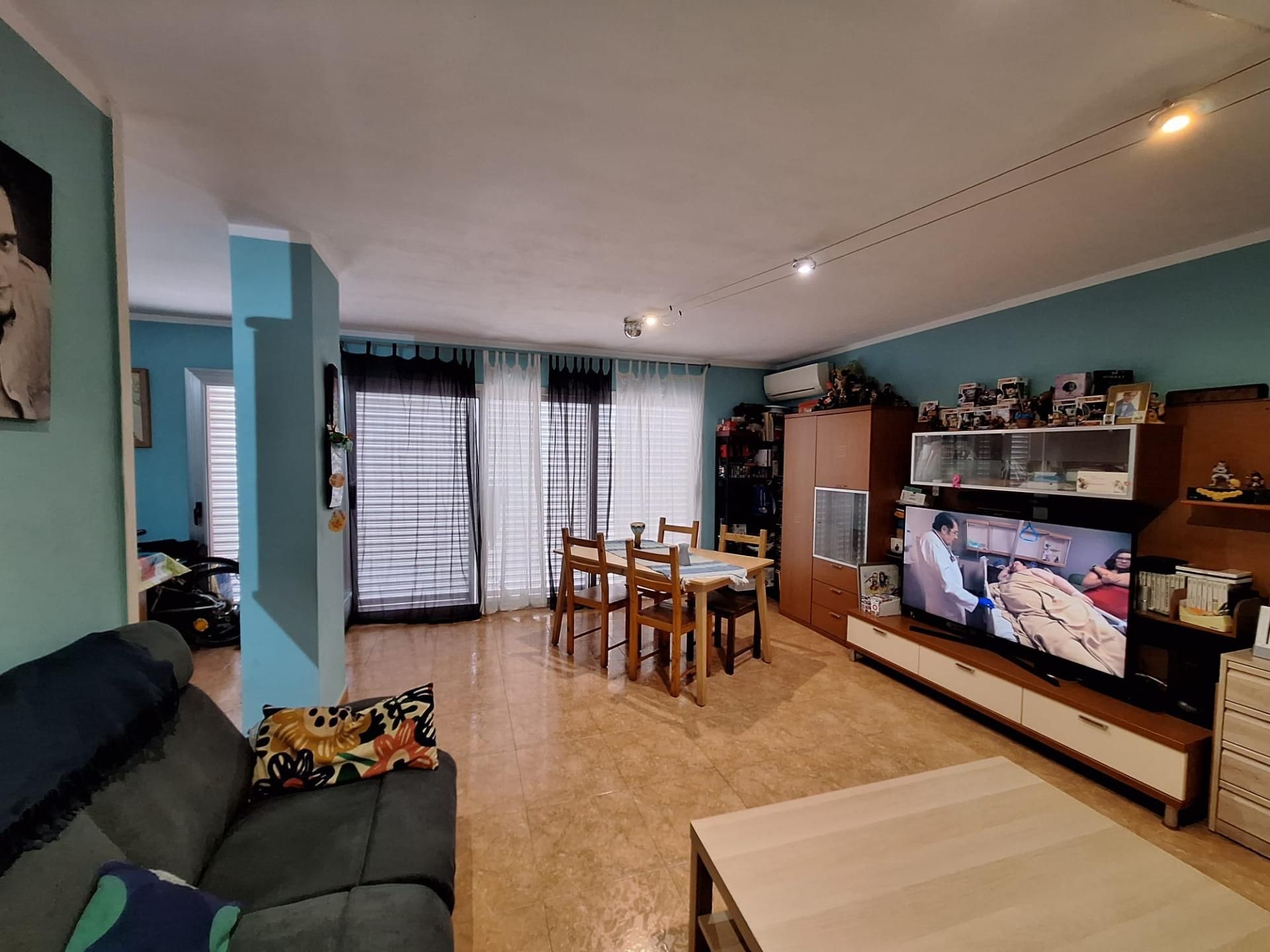 Sala d'estar de Planta baixa en venda en Sabadell amb Terrassa i Balcó