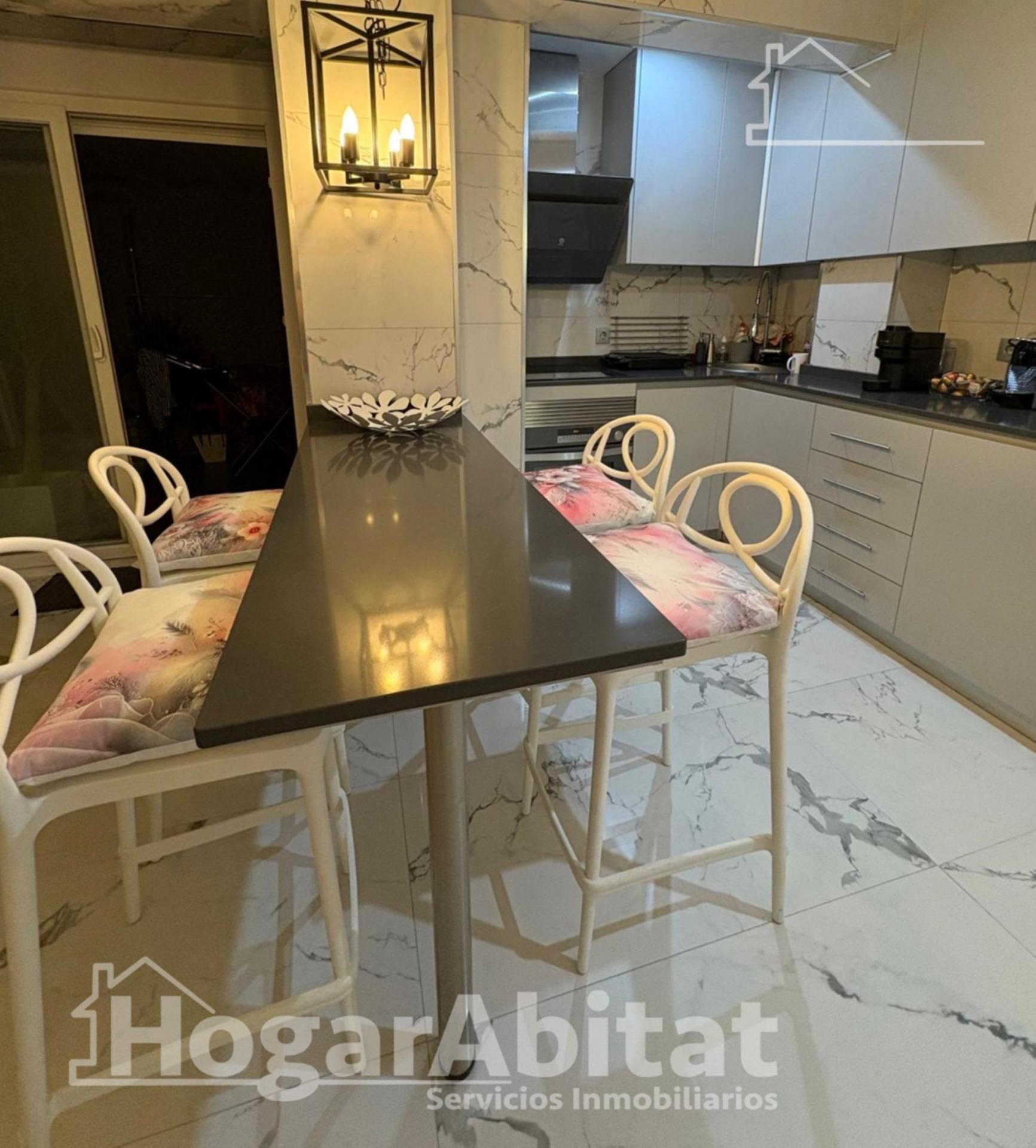 Cuina de Pis en venda en  Valencia Capital amb Aire condicionat, Calefacció i Terrassa