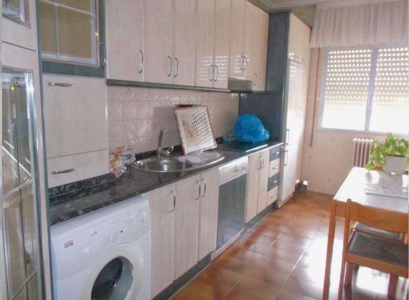 Cocina de Piso en venta en  Logroño con Calefacción y Balcón