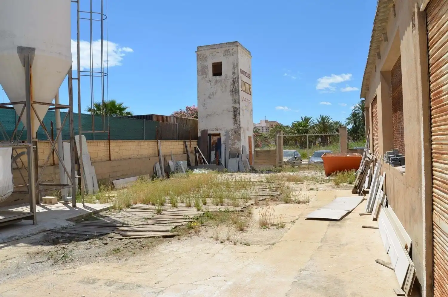 Industrial buildings for sale in Santa Pola