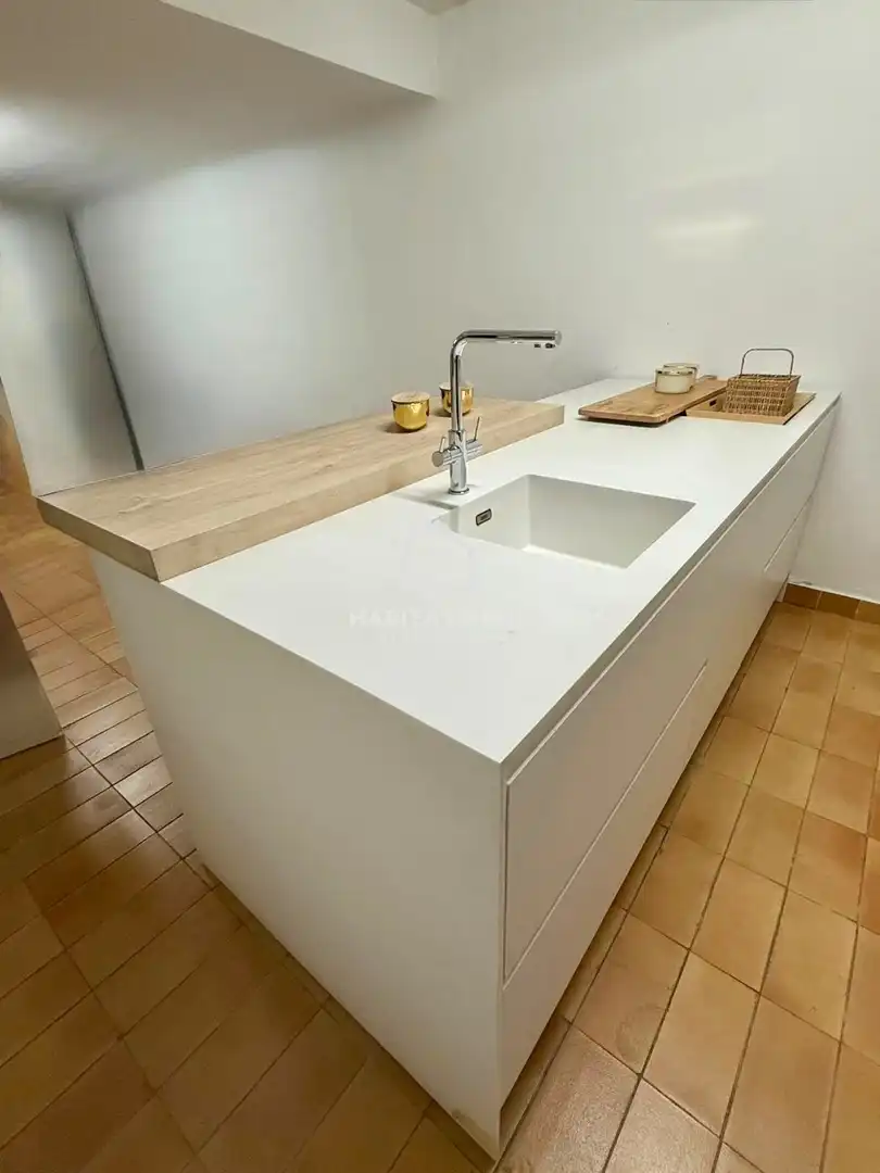 Cocina de Casa o chalet en venta en Canovelles con Aire acondicionado, Calefacción y Jardín privado