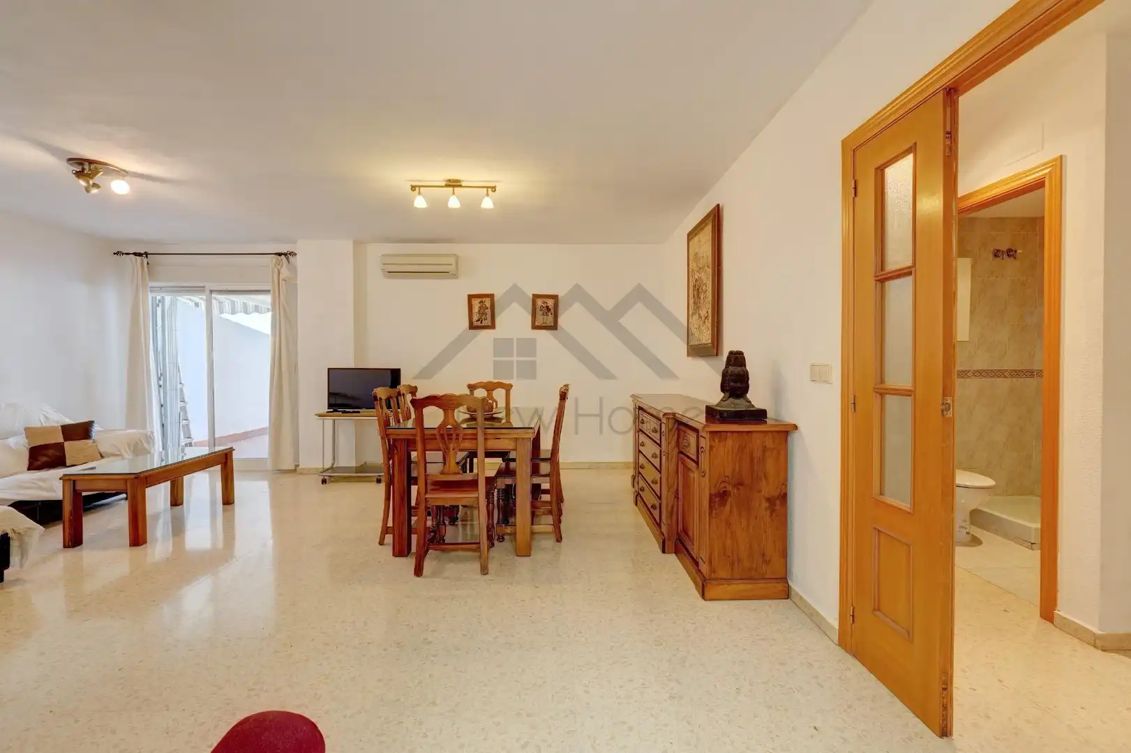 Sala de estar de Piso en venta en La Pobla de Vallbona con Aire acondicionado y Terraza