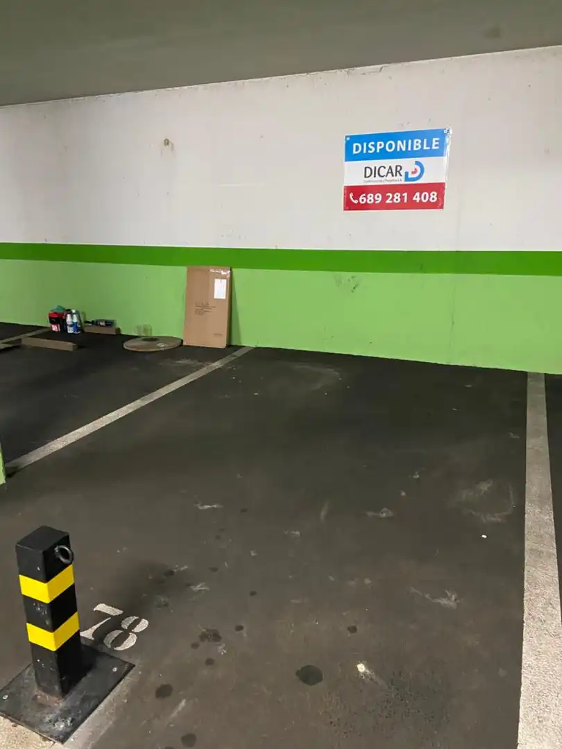Aparcament de Garatge en venda en Llanera