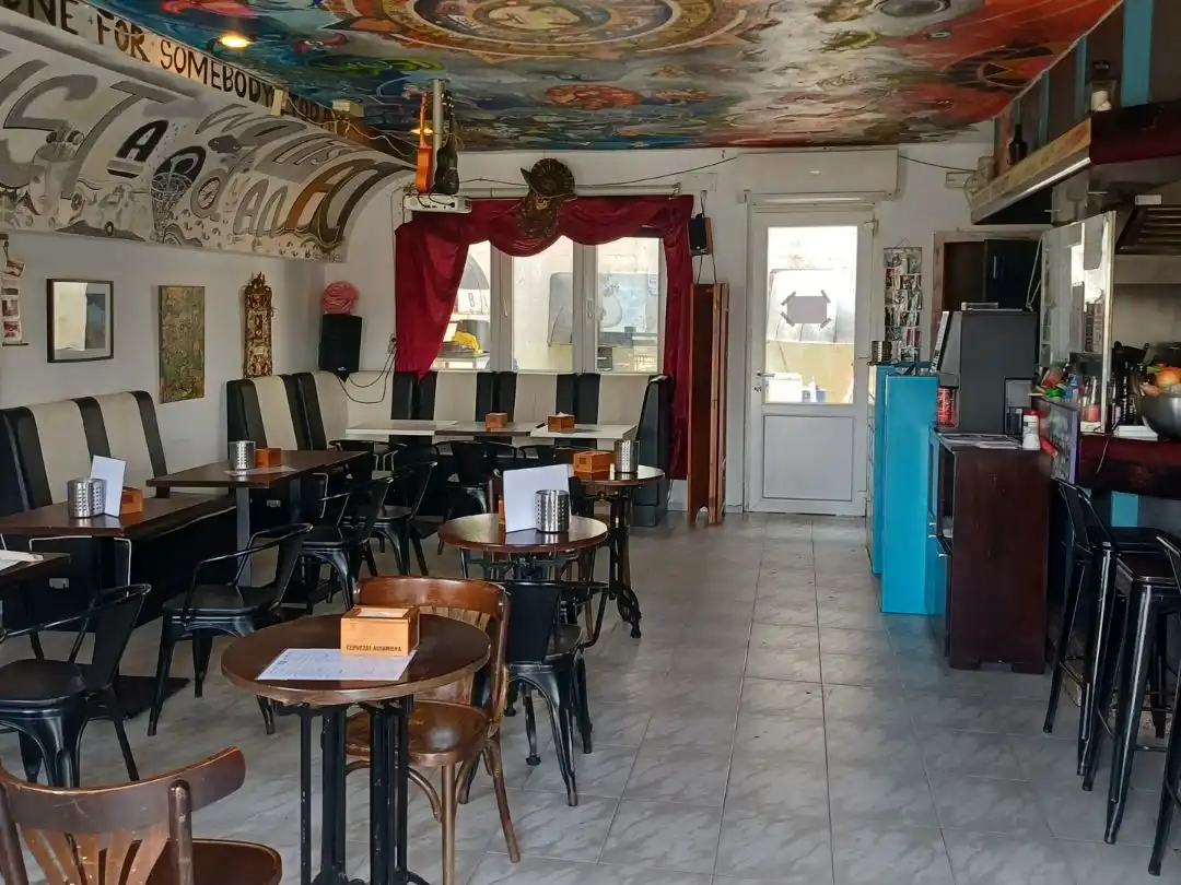 Geschaftsraum zum Verkauf in Fisterra mit Terrasse und Internet