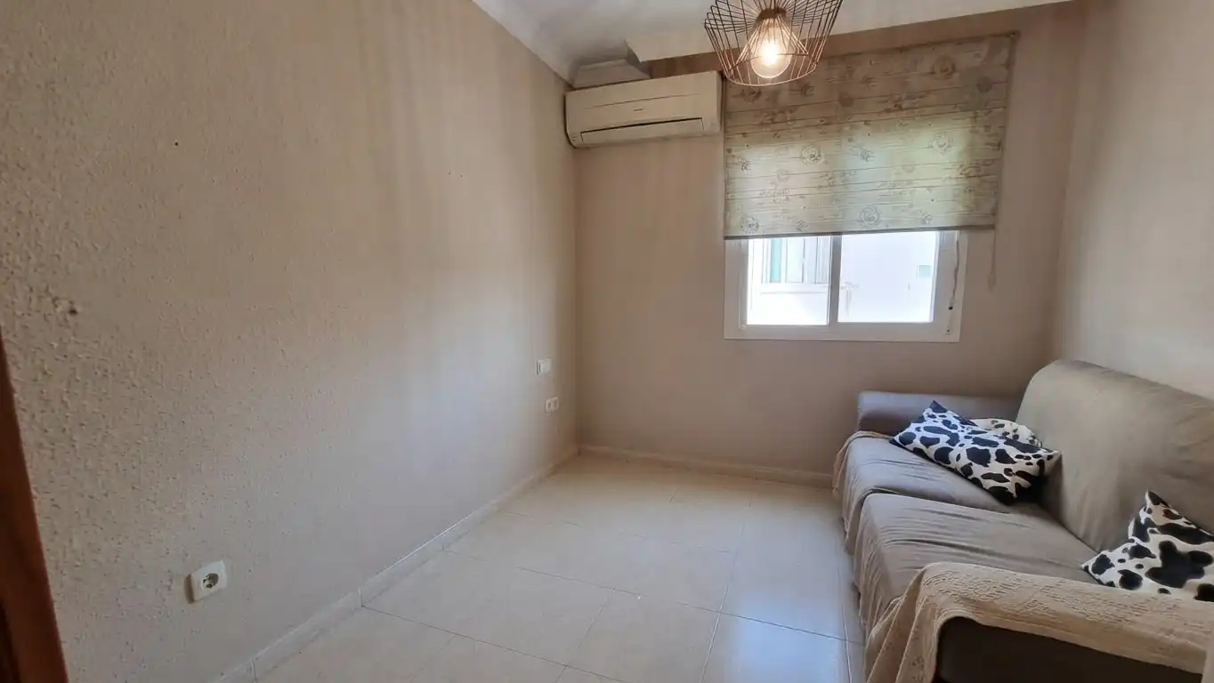 Habitación de Piso en venta en Rincón de la Victoria con Aire acondicionado, Trastero y Amueblado