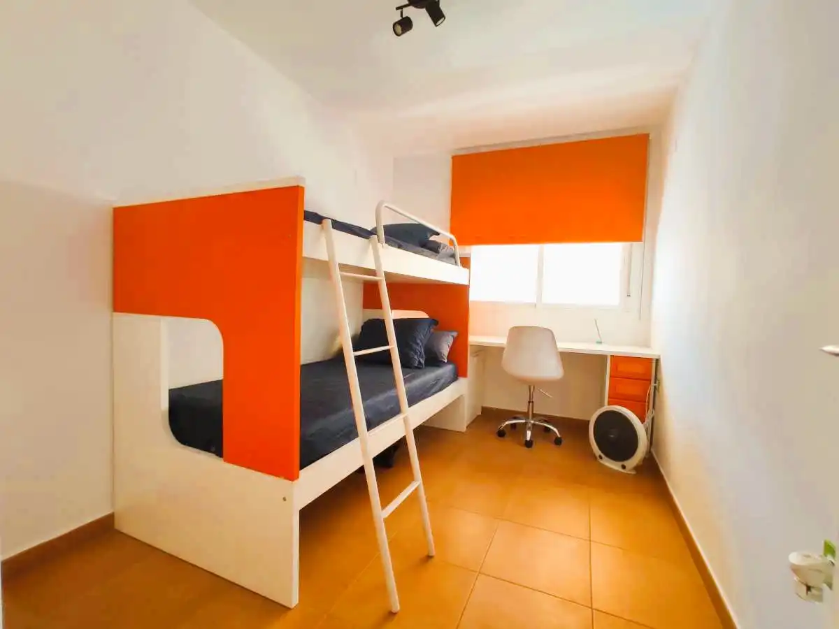 Habitación de Apartamento en venta en Canet d'En Berenguer con Aire acondicionado, Amueblado y Piscina comunitaria