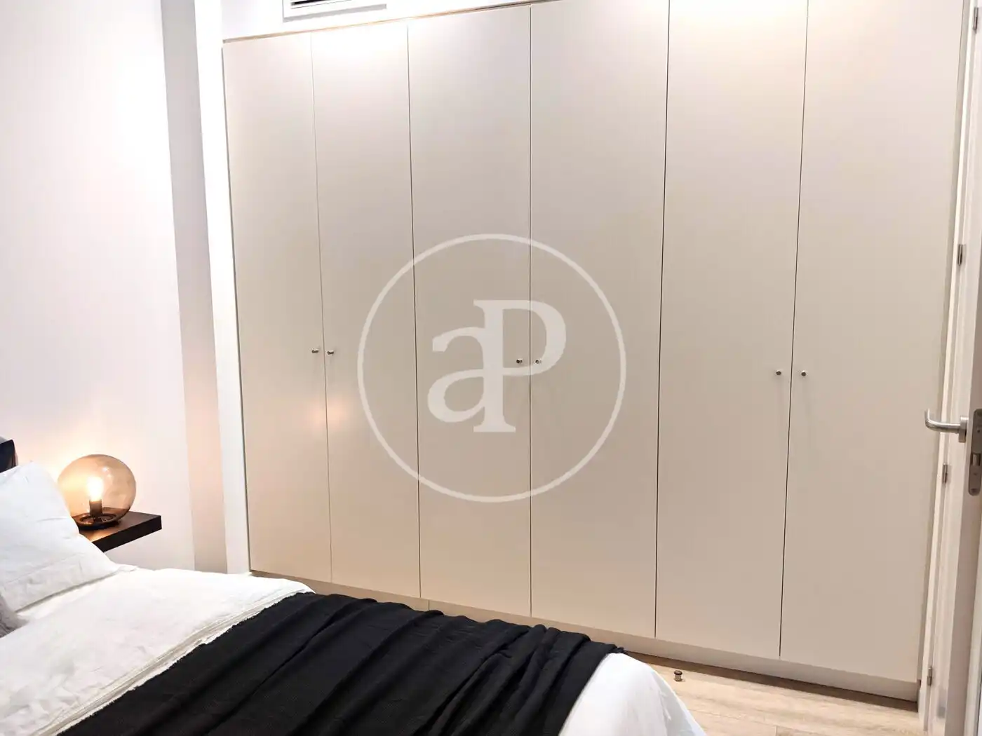 Piso en venta en Carrer dels Escudellers, 16, Barri Gòtic